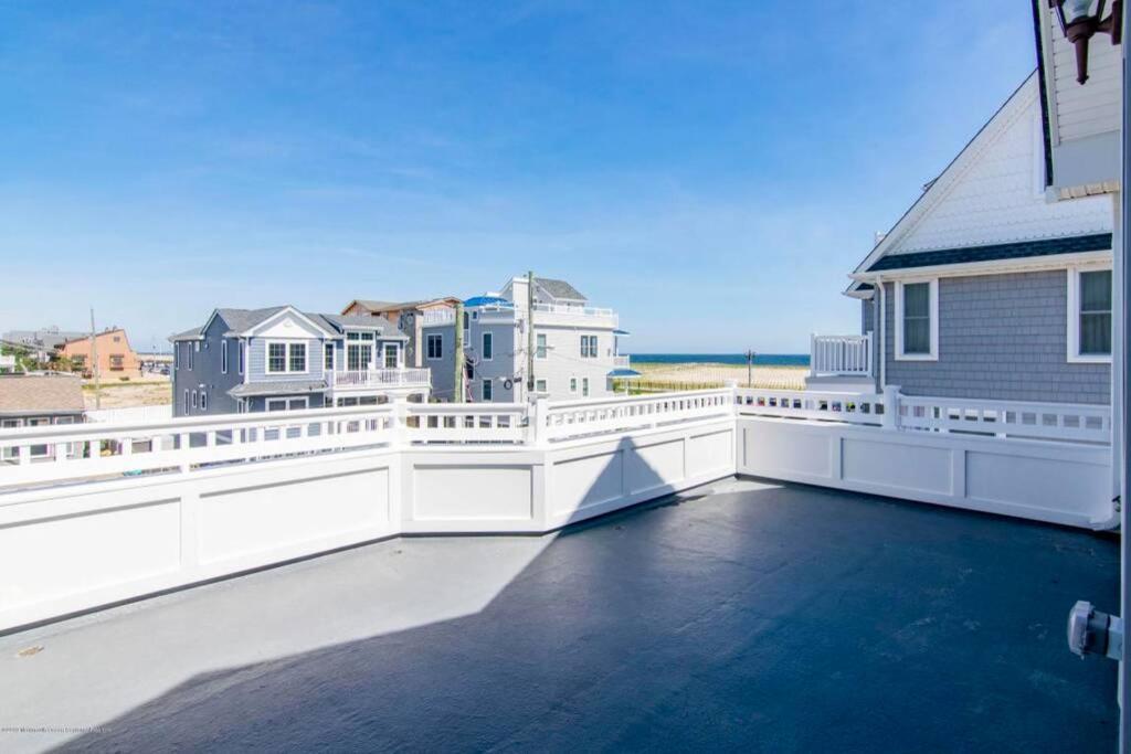 Ocean And Beach Views From Five Decks In Ortley Beach ซีไซด์ไฮทส์ ภายนอก รูปภาพ